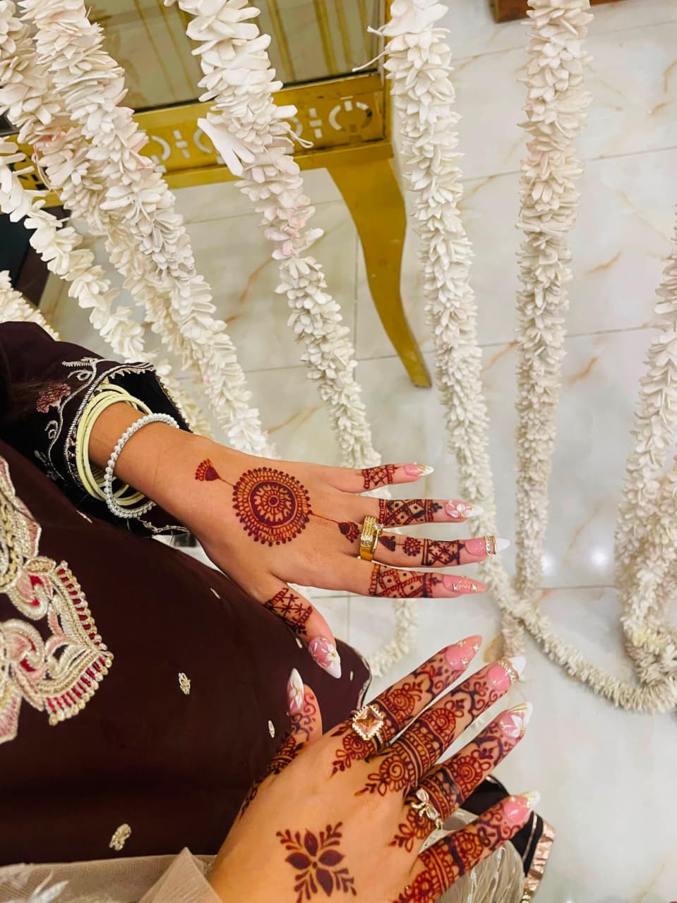Press-on nails